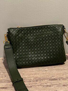 NWT 100% Authentic Style & Co Small Woven Double Compartment Crossbody